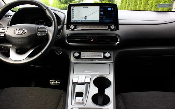 Hyundai Kona cena 92900 przebieg: 32000, rok produkcji 2020 z Dobrzyń nad Wisłą małe 742